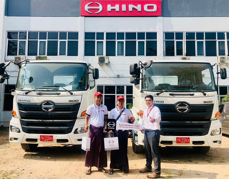 Vehicle Delivery to HINO Customer